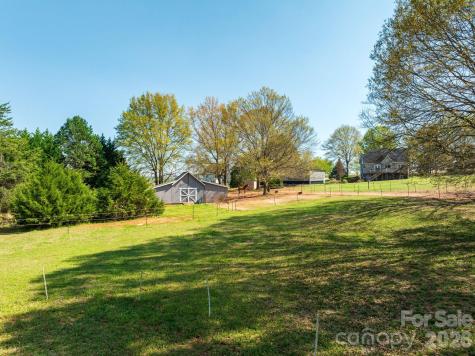 1570 Roddy Road Campobello SC 29322