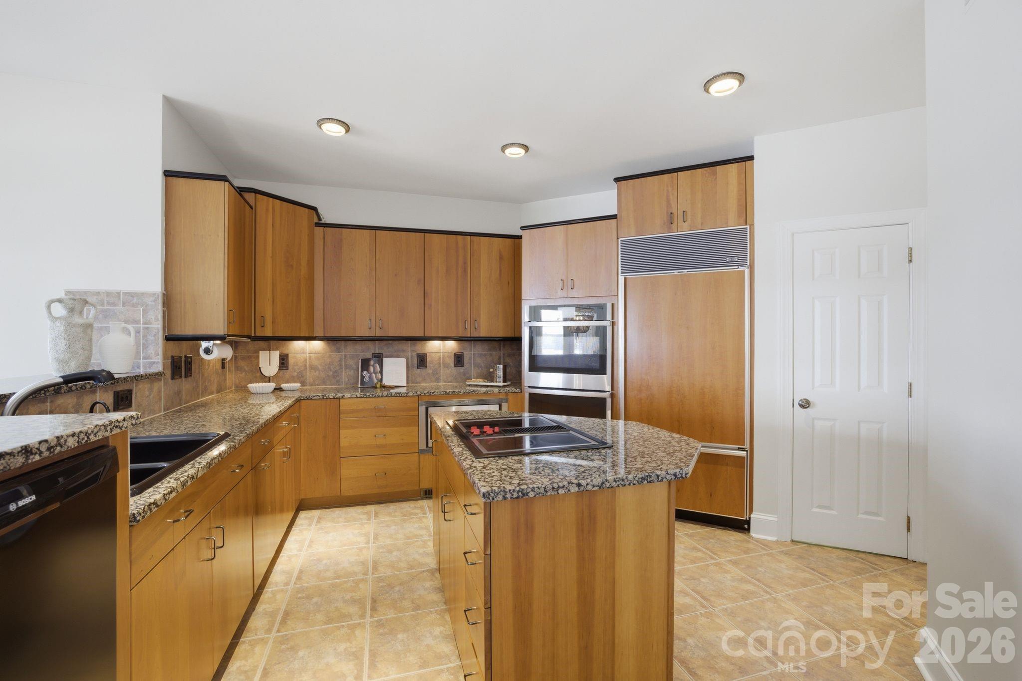 144 Mariner Pointe Lane Mooresville NC 28117
