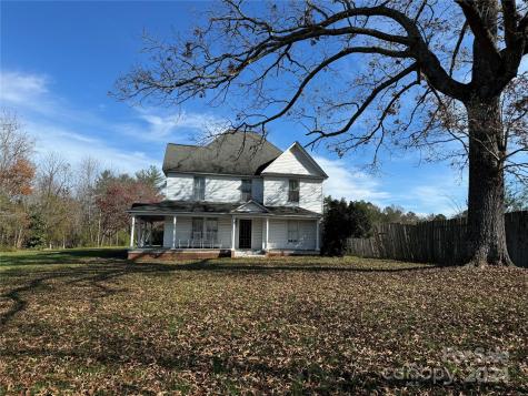 2068 Rader Circle Morganton NC 28655