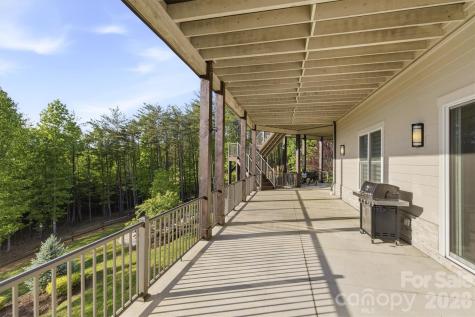 1506 High Valley Way Lenoir NC 28645