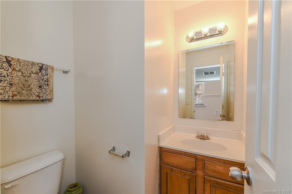 5524 Wyalong Drive Charlotte NC 28227