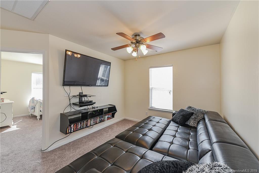 5524 Wyalong Drive Charlotte NC 28227