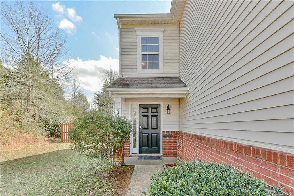 5524 Wyalong Drive Charlotte NC 28227