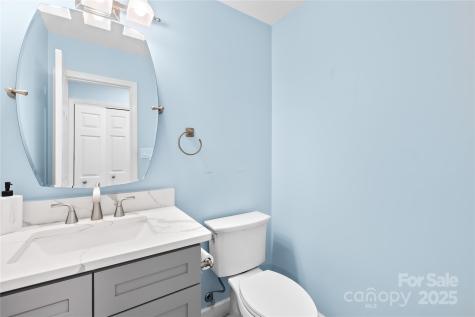 7528 Red Oak Lane Charlotte NC 28226