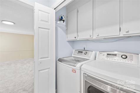 7528 Red Oak Lane Charlotte NC 28226