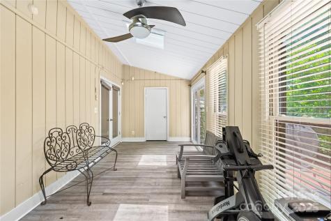 7528 Red Oak Lane Charlotte NC 28226