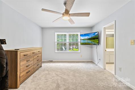 7528 Red Oak Lane Charlotte NC 28226