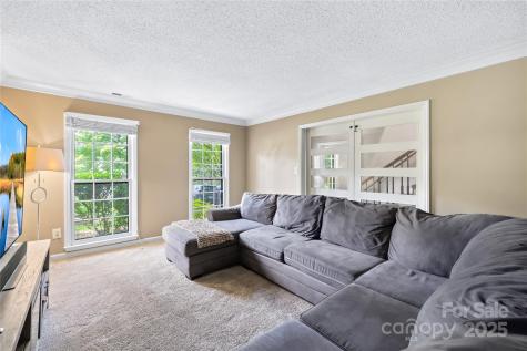 7528 Red Oak Lane Charlotte NC 28226