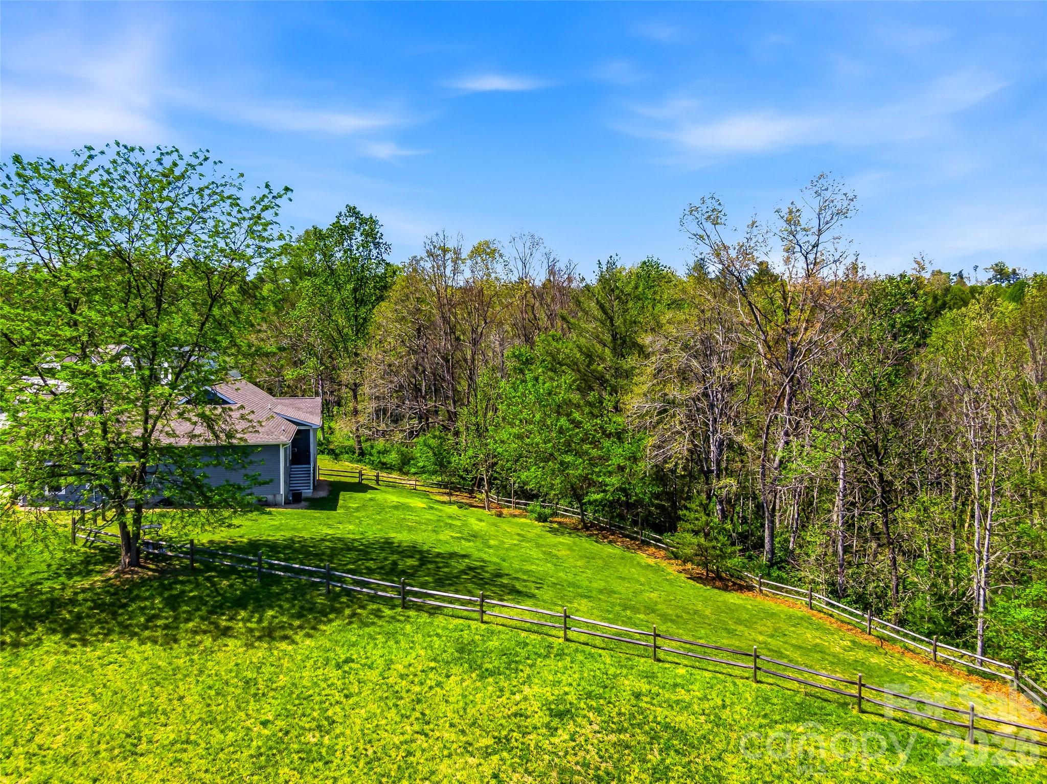 144 Hidden Knoll Drive Hendersonville NC 28792