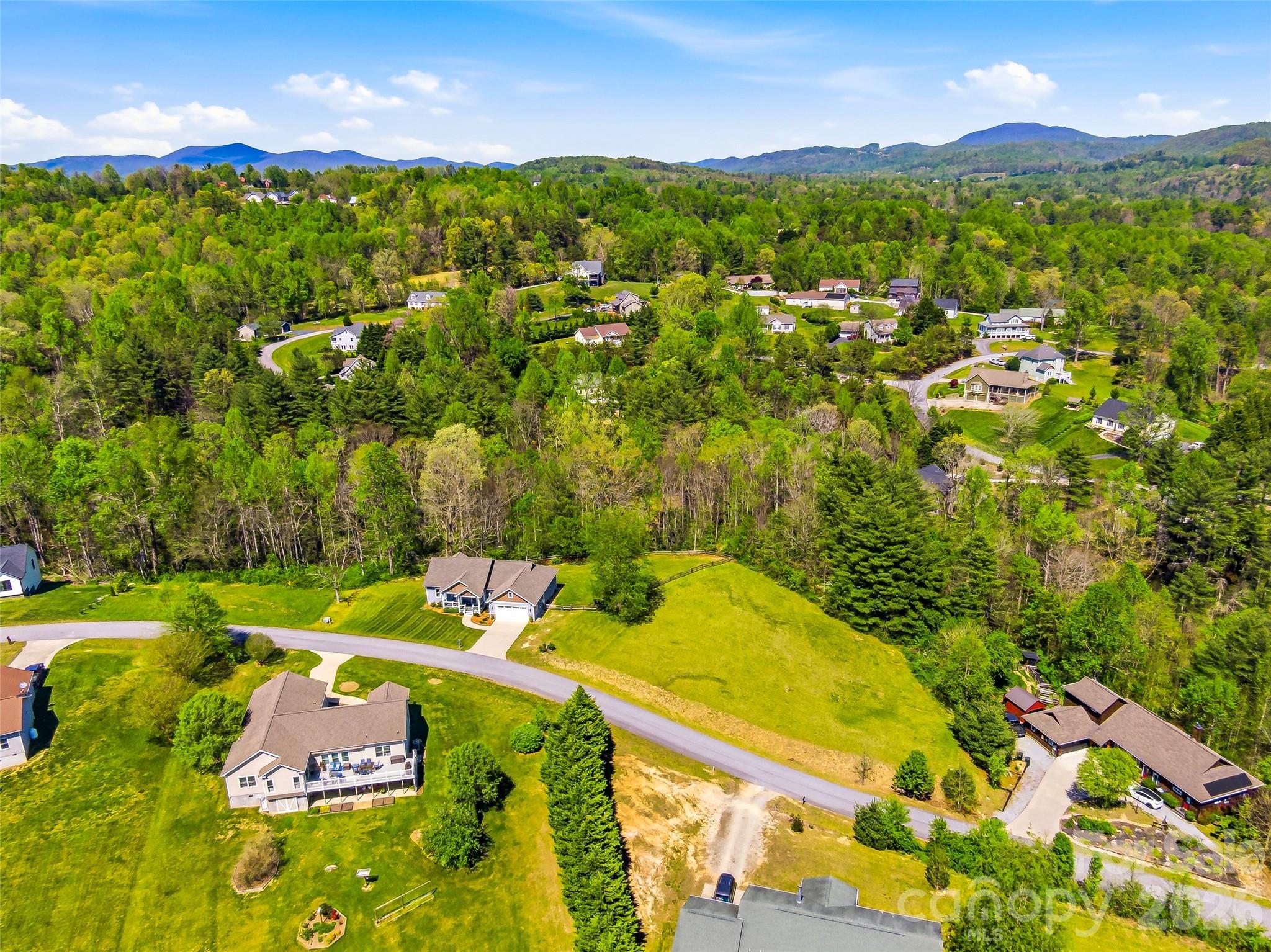 144 Hidden Knoll Drive Hendersonville NC 28792