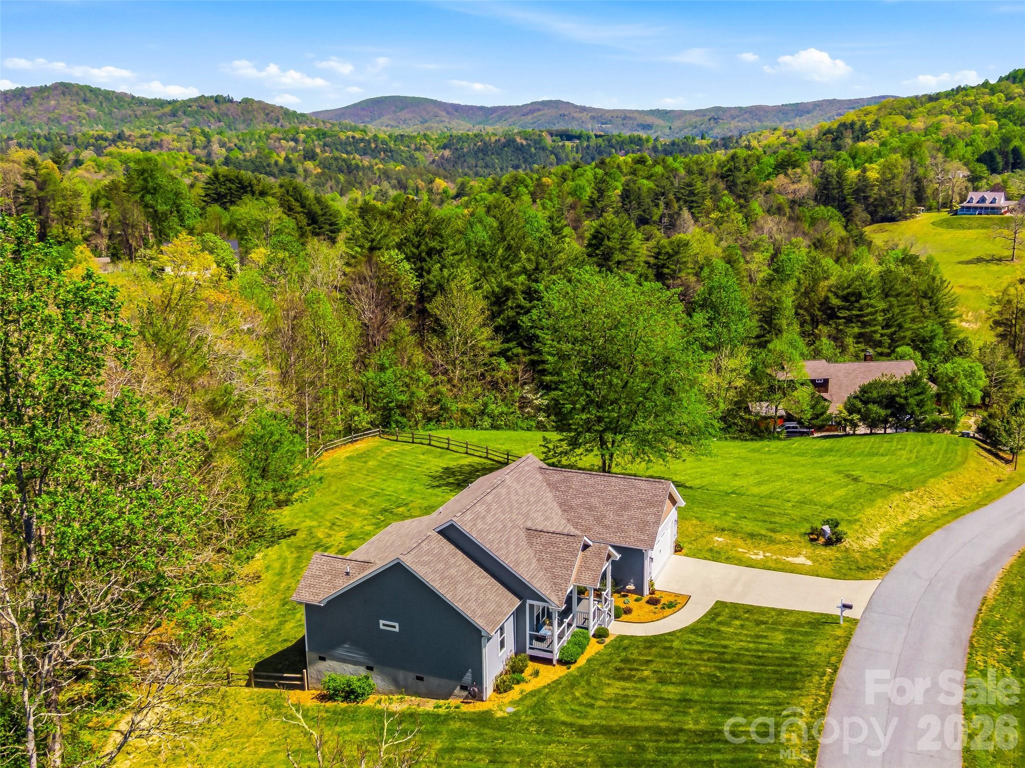 144 Hidden Knoll Drive Hendersonville NC 28792