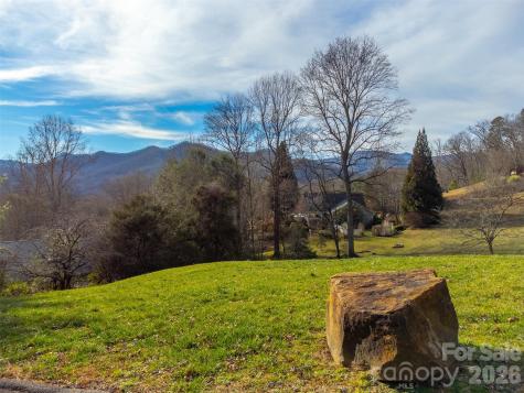 161 Rock Field Way Sylva NC 28779