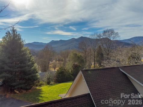 161 Rock Field Way Sylva NC 28779