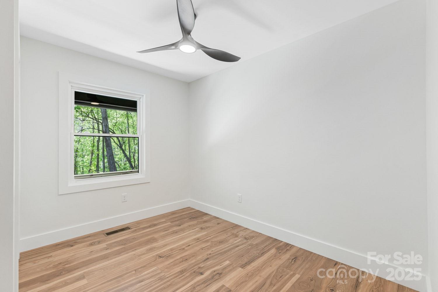 283 Pinners Cove Road Asheville NC 28803
