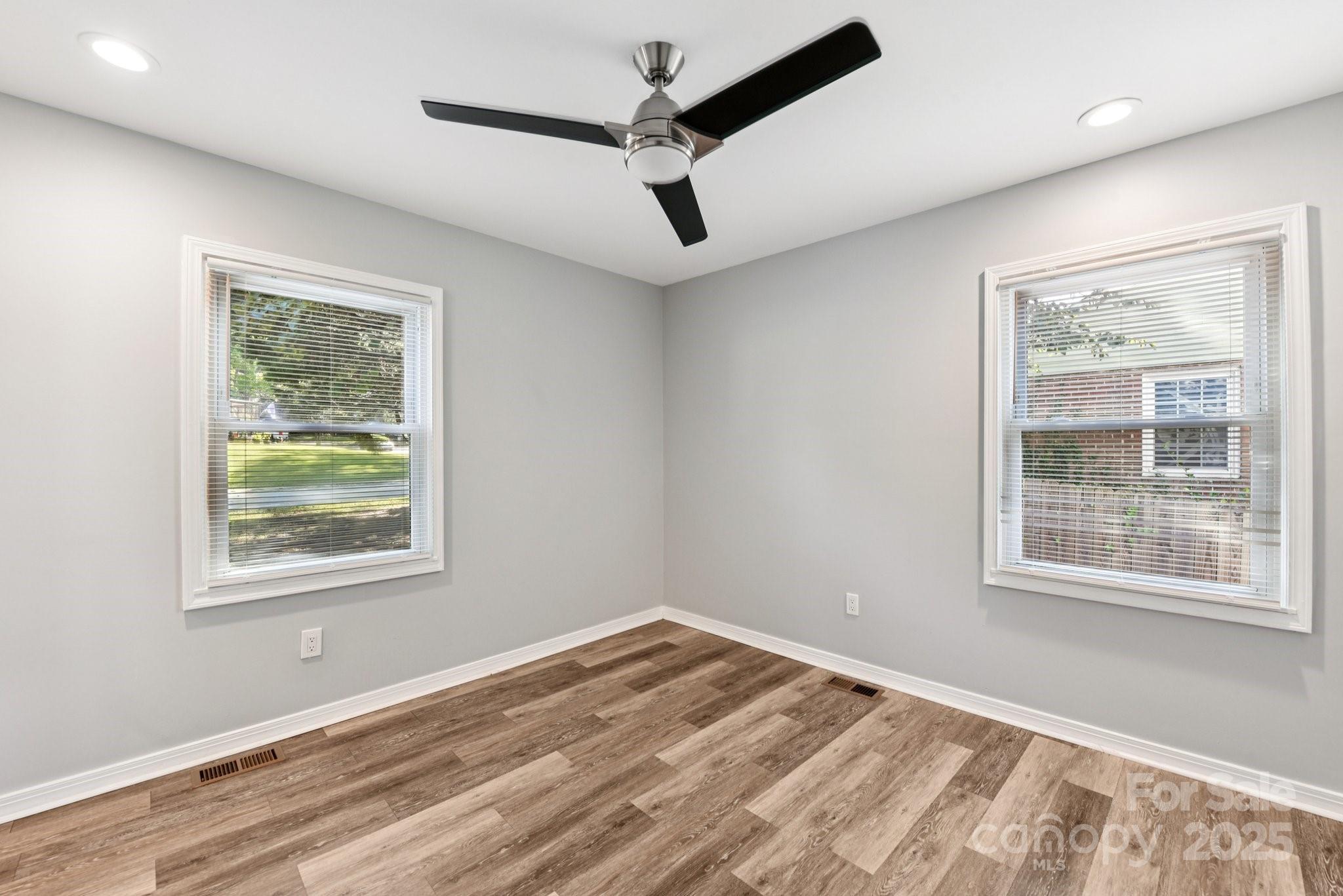 3209 Eastwood Drive Charlotte NC 28205