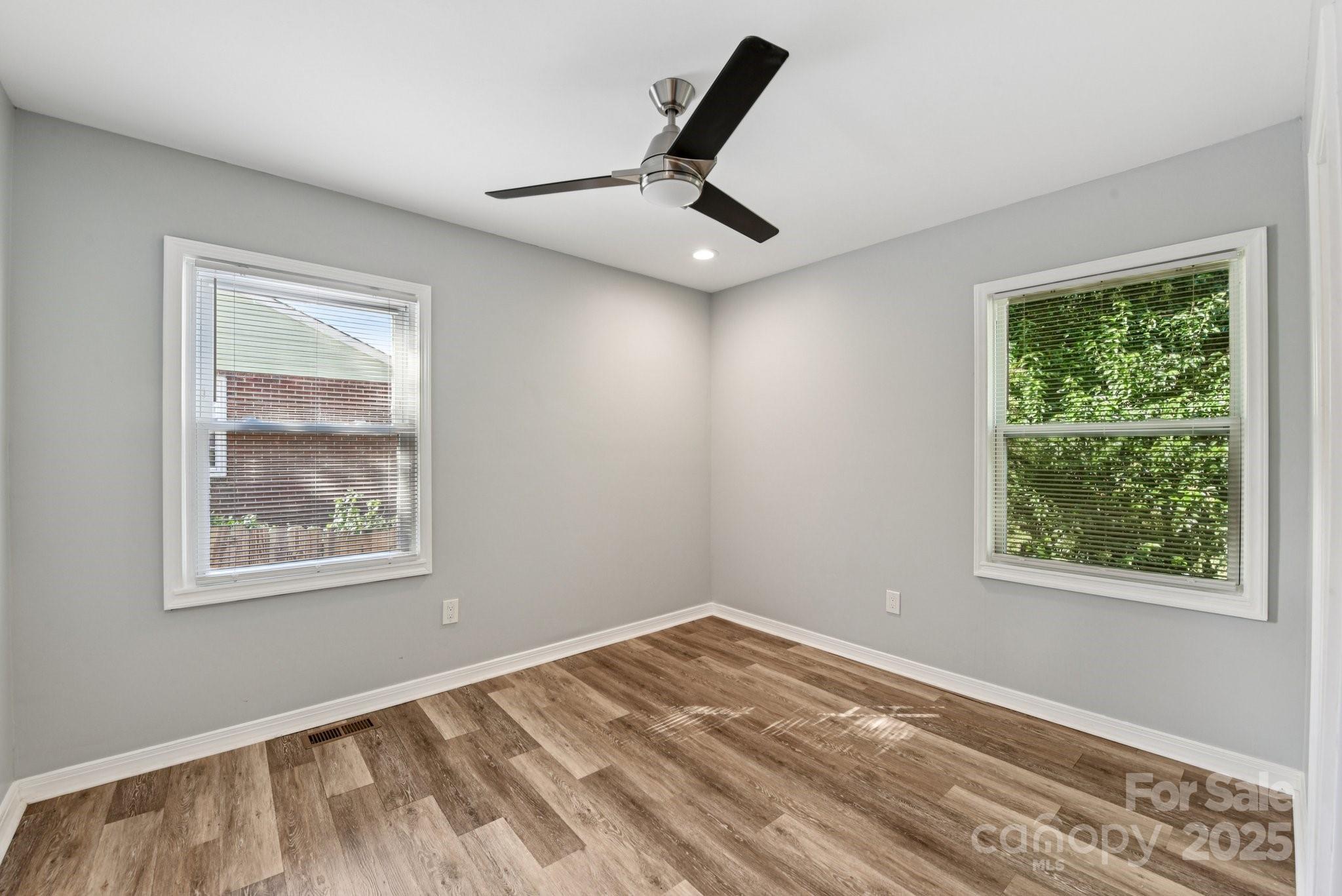 3209 Eastwood Drive Charlotte NC 28205