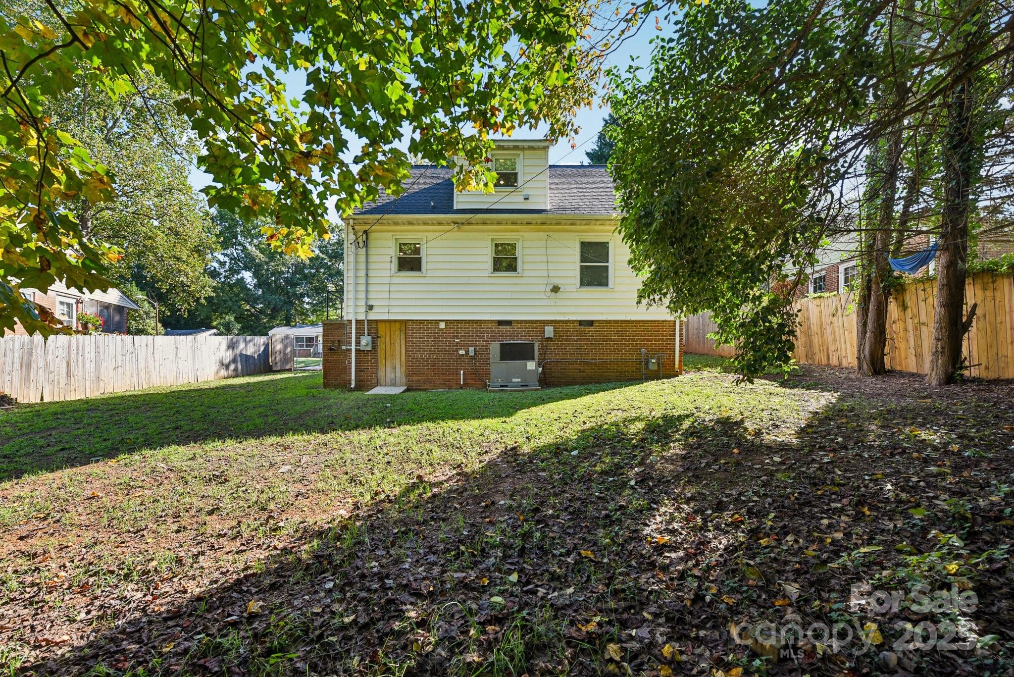 3209 Eastwood Drive Charlotte NC 28205