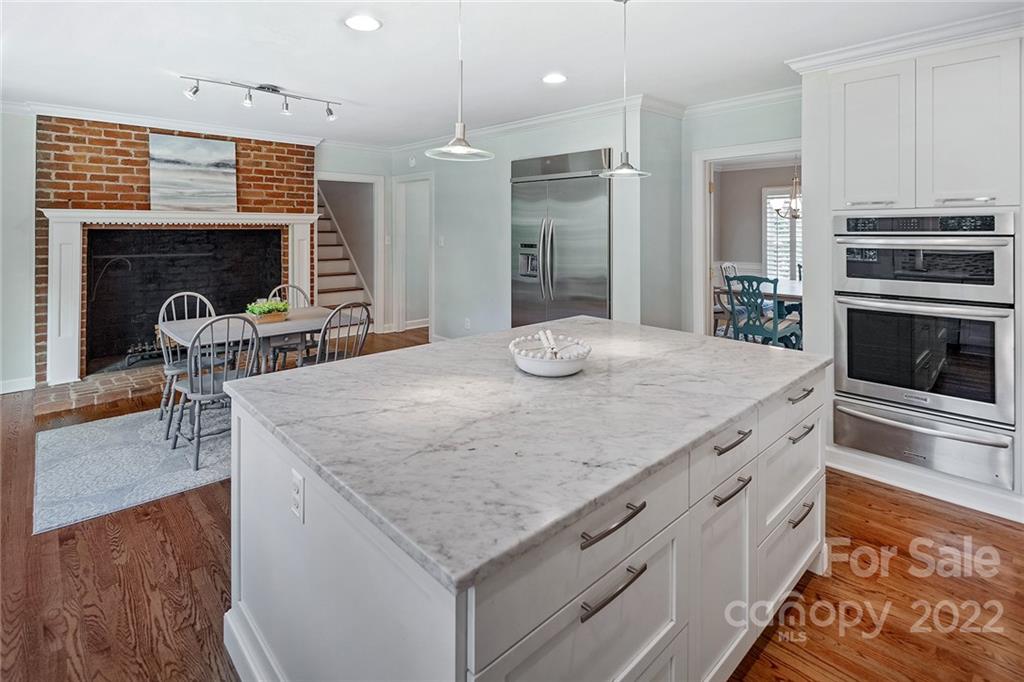 3410 Foxridge Road Charlotte NC 28226