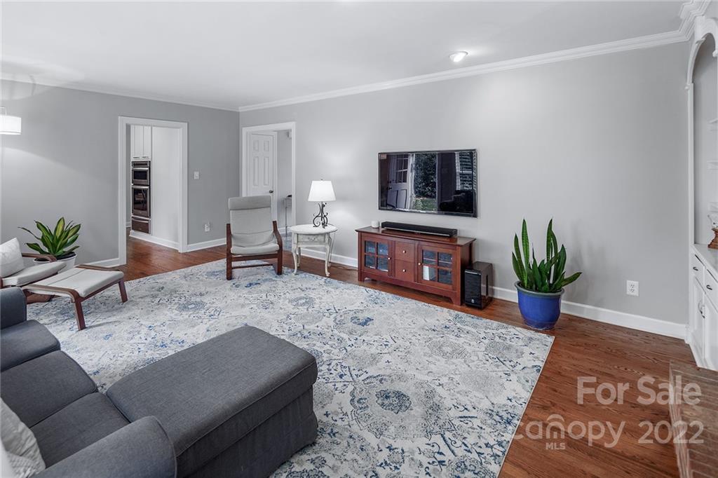 3410 Foxridge Road Charlotte NC 28226