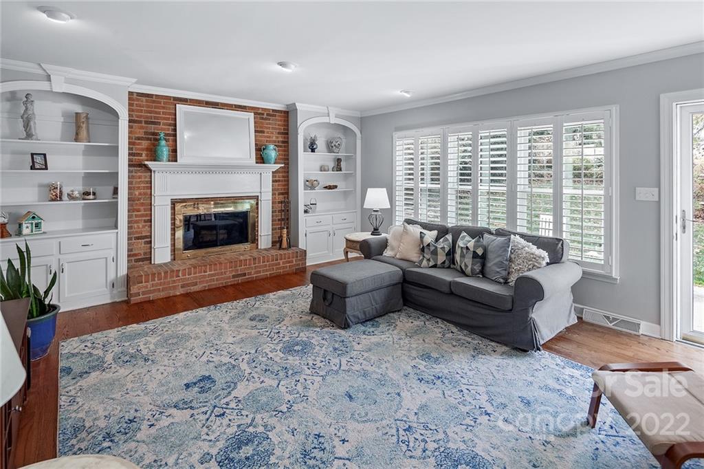 3410 Foxridge Road Charlotte NC 28226