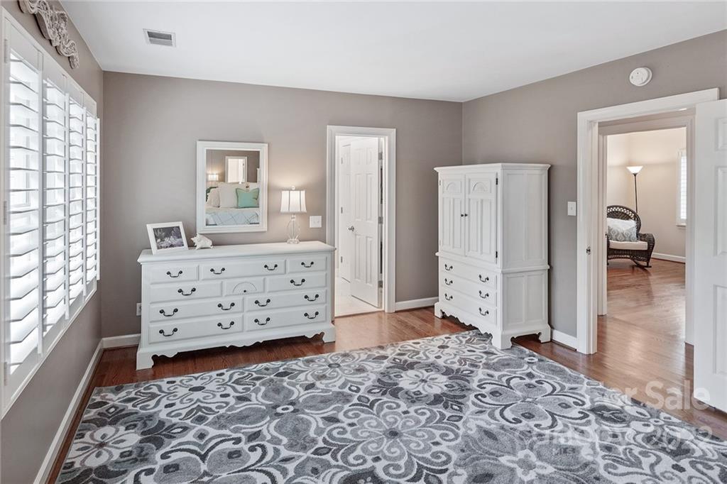 3410 Foxridge Road Charlotte NC 28226
