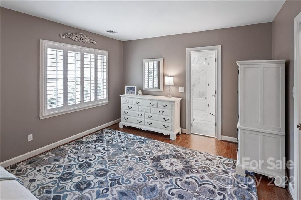 3410 Foxridge Road Charlotte NC 28226