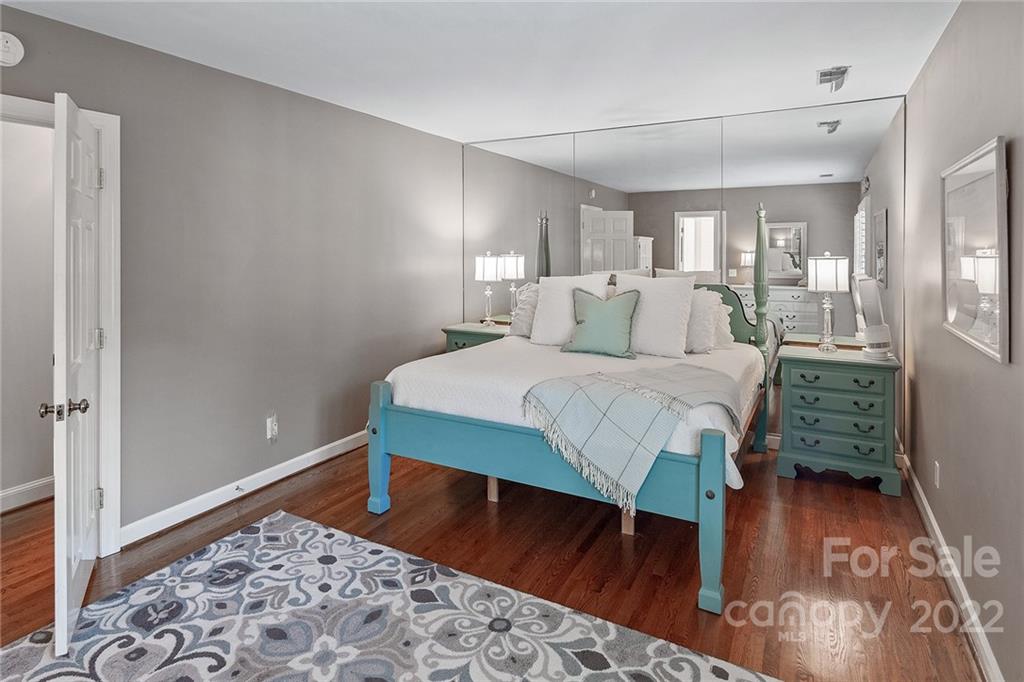 3410 Foxridge Road Charlotte NC 28226