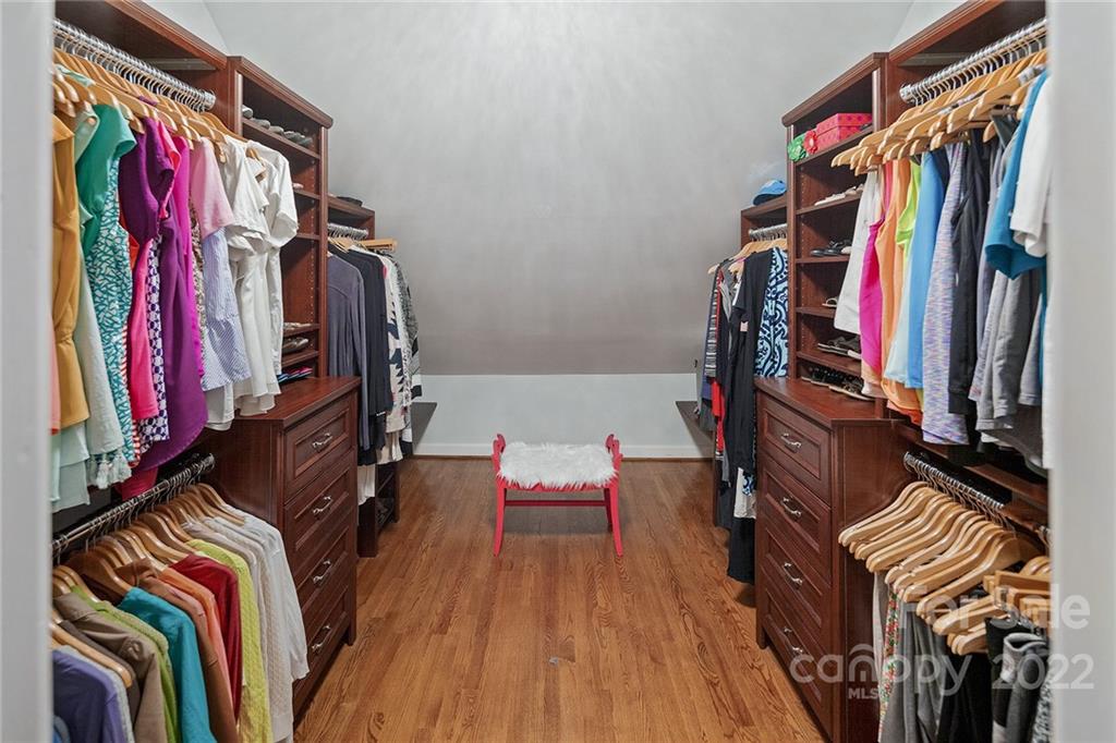 3410 Foxridge Road Charlotte NC 28226