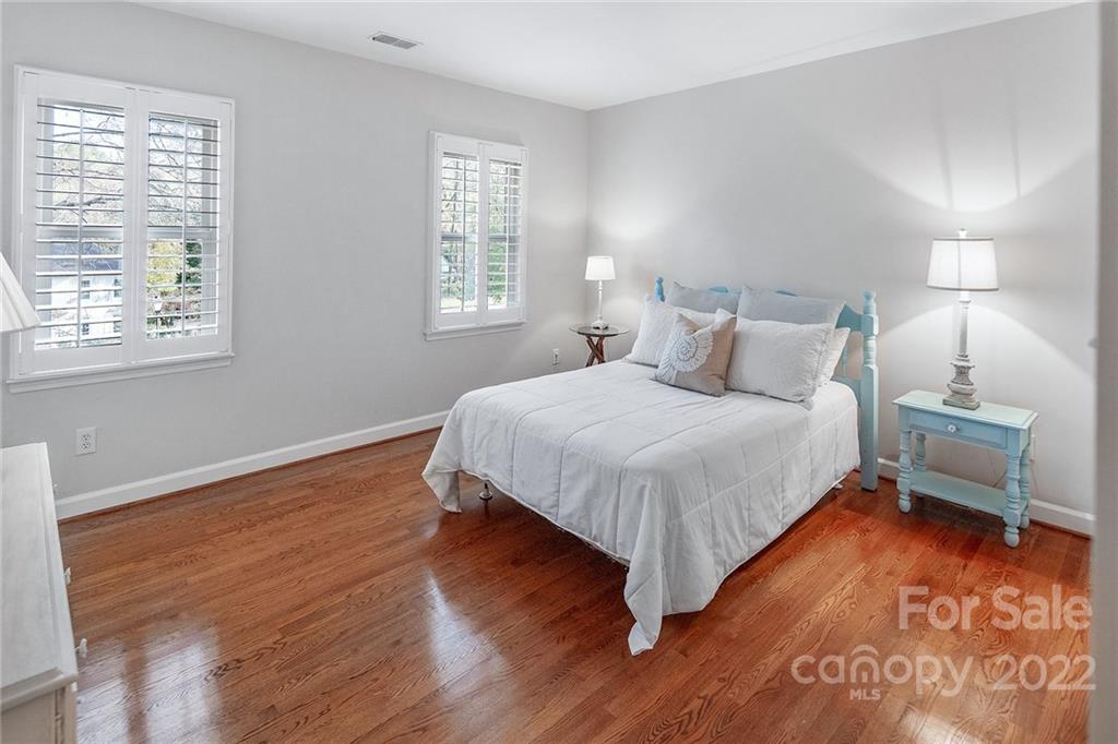 3410 Foxridge Road Charlotte NC 28226
