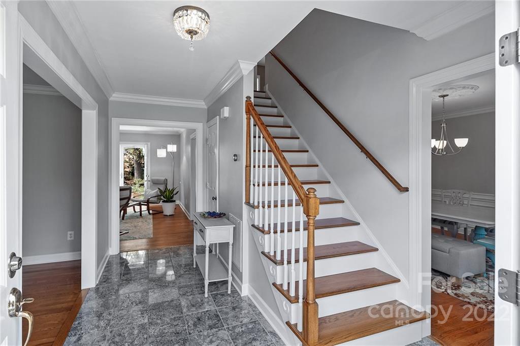 3410 Foxridge Road Charlotte NC 28226