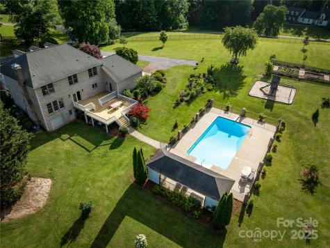 55 Foster Estate Drive Asheville NC 28806