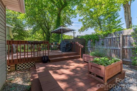 14 Murray Lane Asheville NC 28806