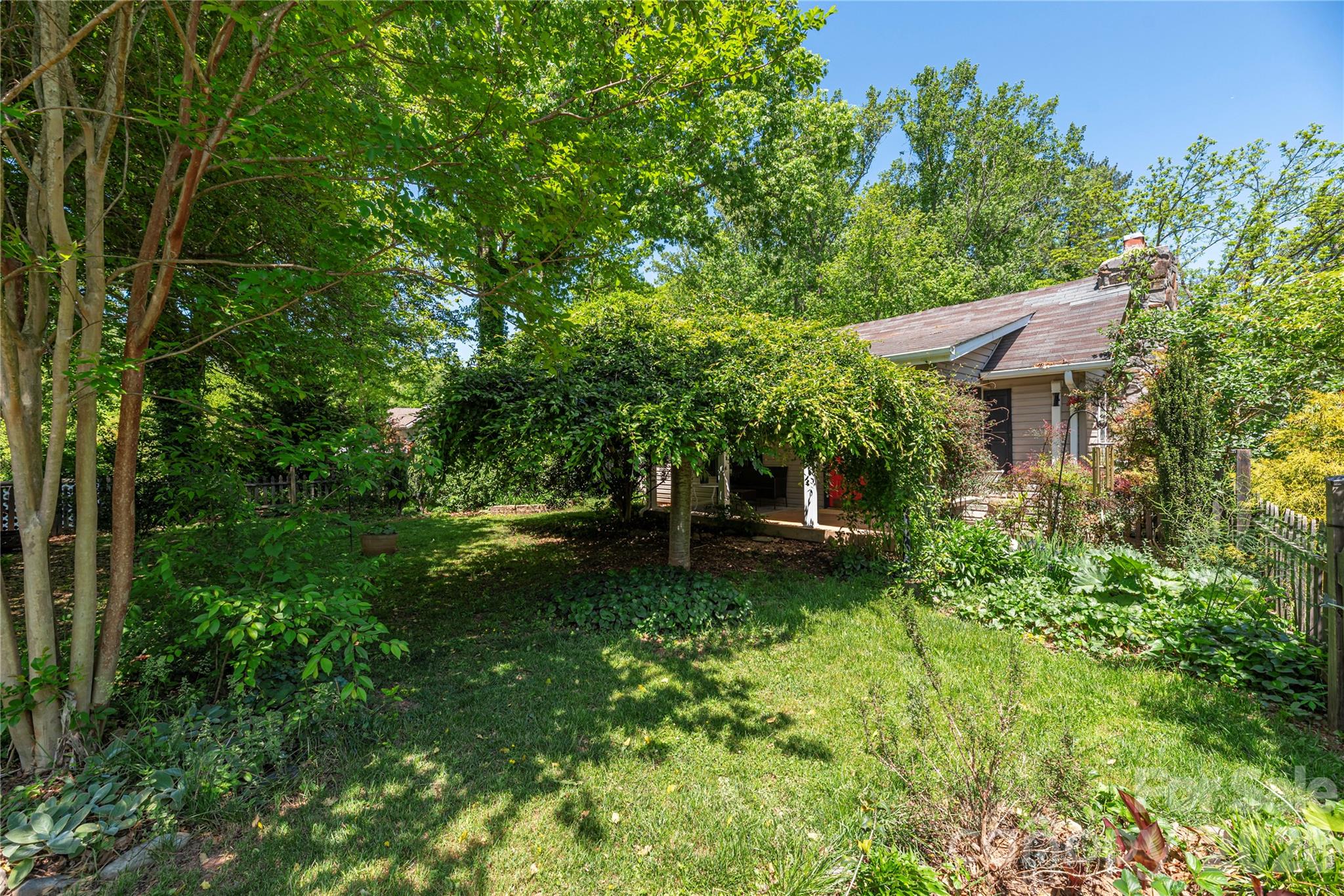 14 Murray Lane Asheville NC 28806