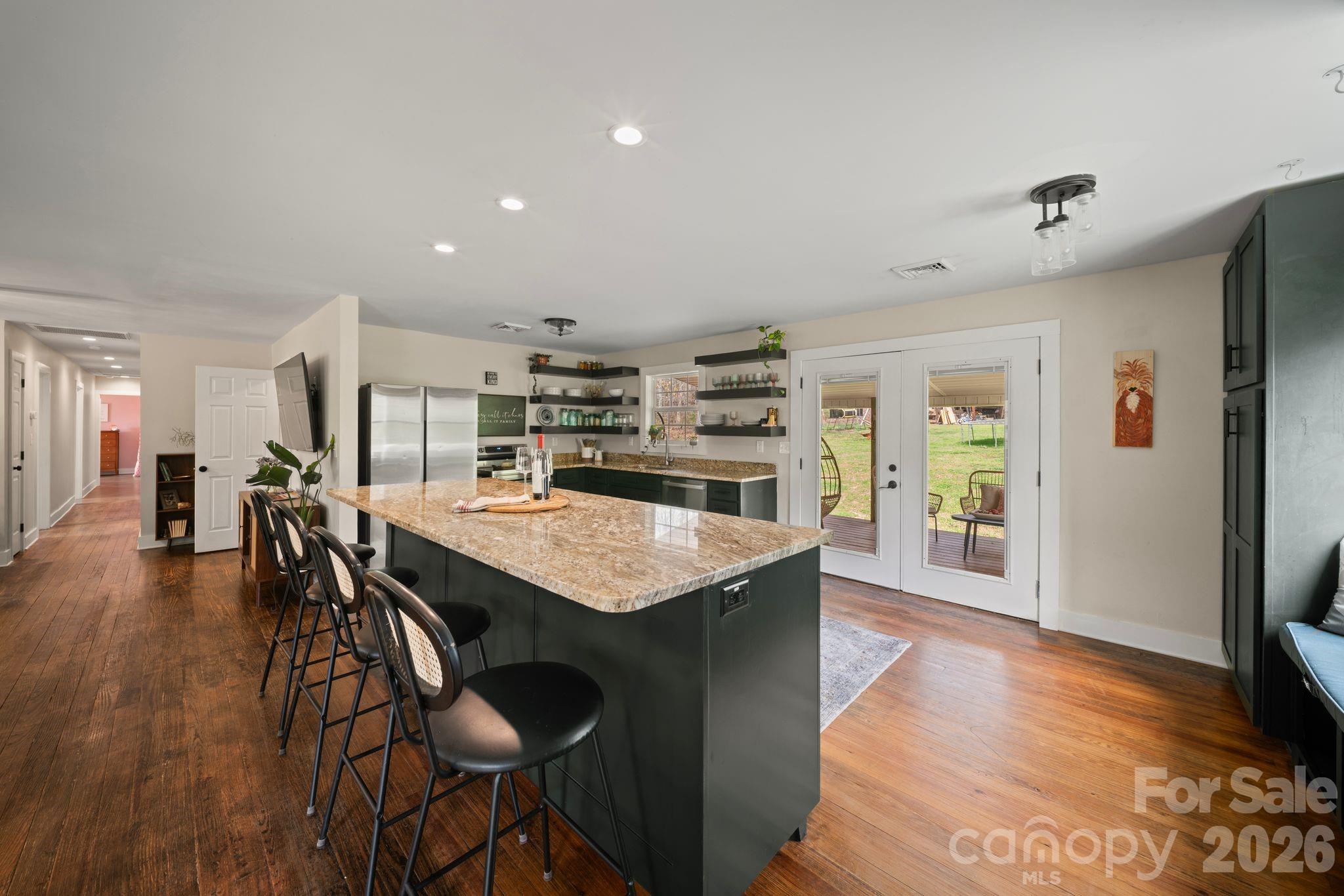 527 Floyd Blackwell Road Tryon NC 28782