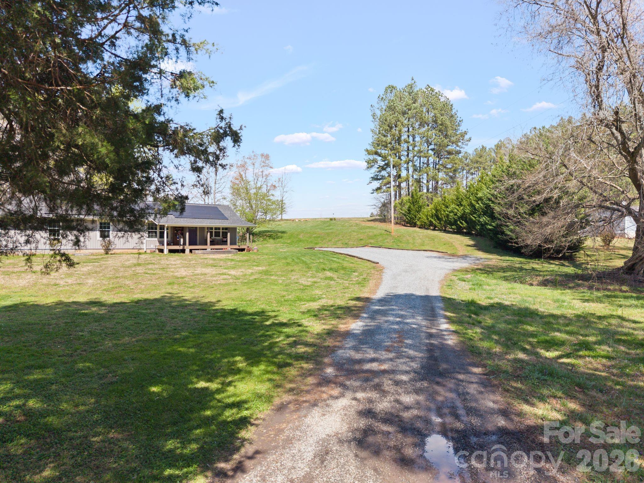 527 Floyd Blackwell Road Tryon NC 28782