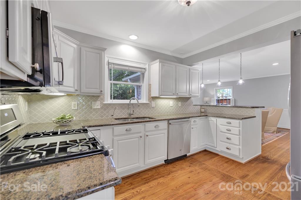 321 N Canterbury Road Charlotte NC 28211