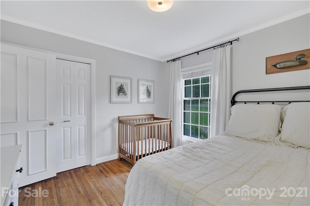 321 N Canterbury Road Charlotte NC 28211