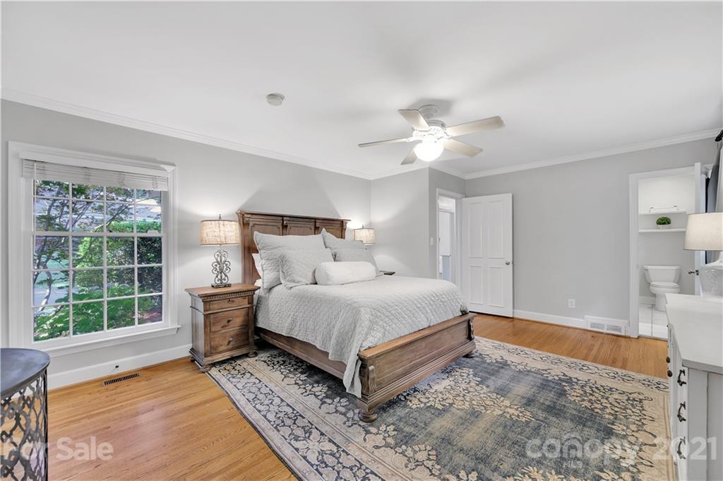 321 N Canterbury Road Charlotte NC 28211