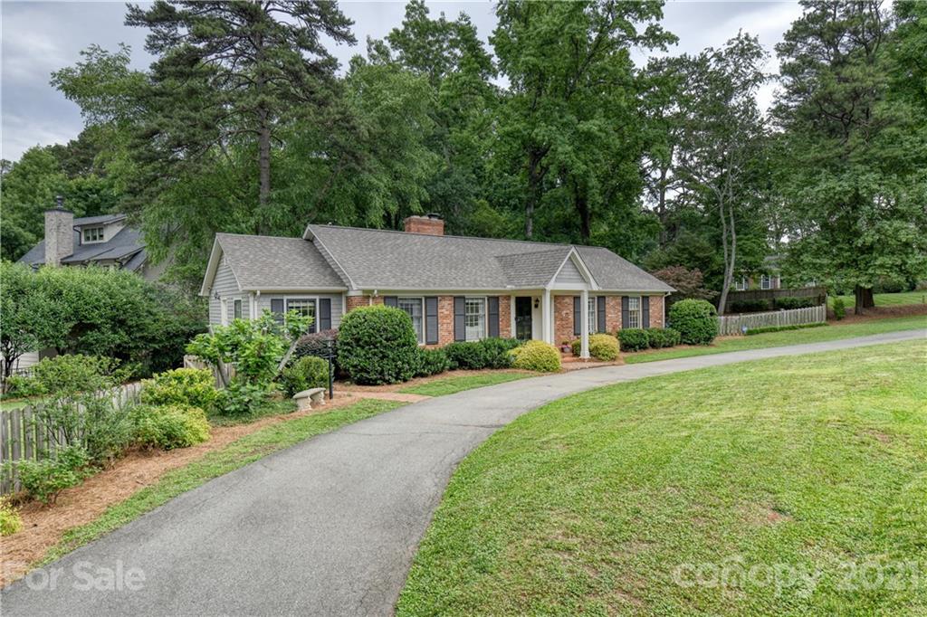 321 N Canterbury Road Charlotte NC 28211