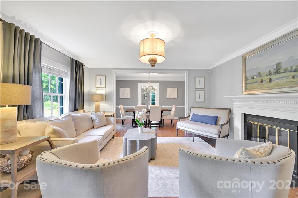 321 N Canterbury Road Charlotte NC 28211