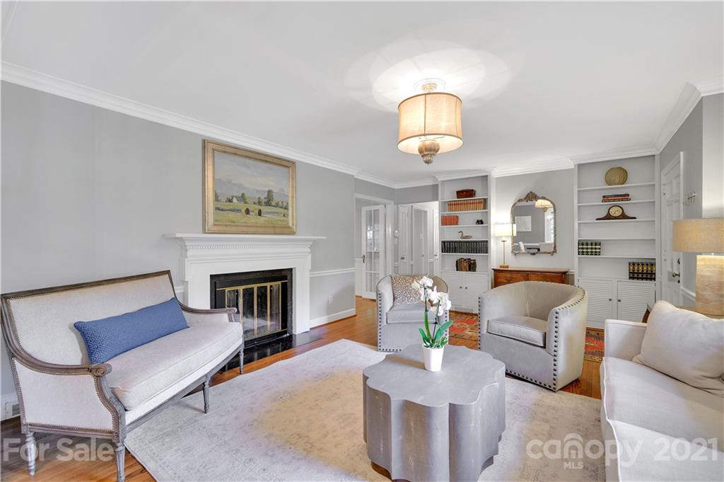 321 N Canterbury Road Charlotte NC 28211
