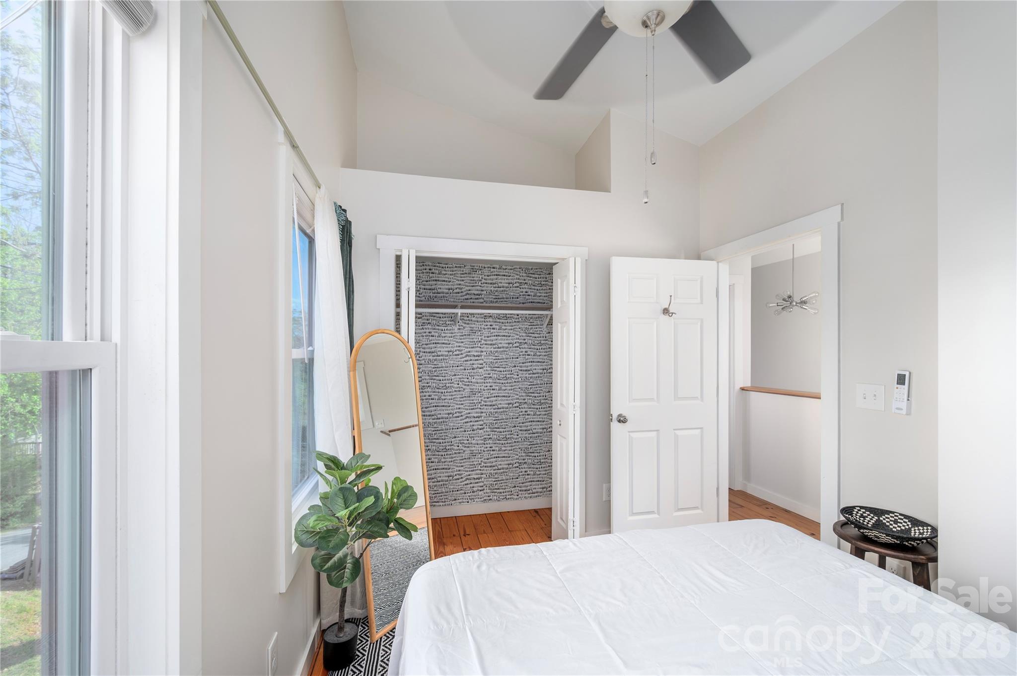 47 Mulberry Street Asheville NC 28804