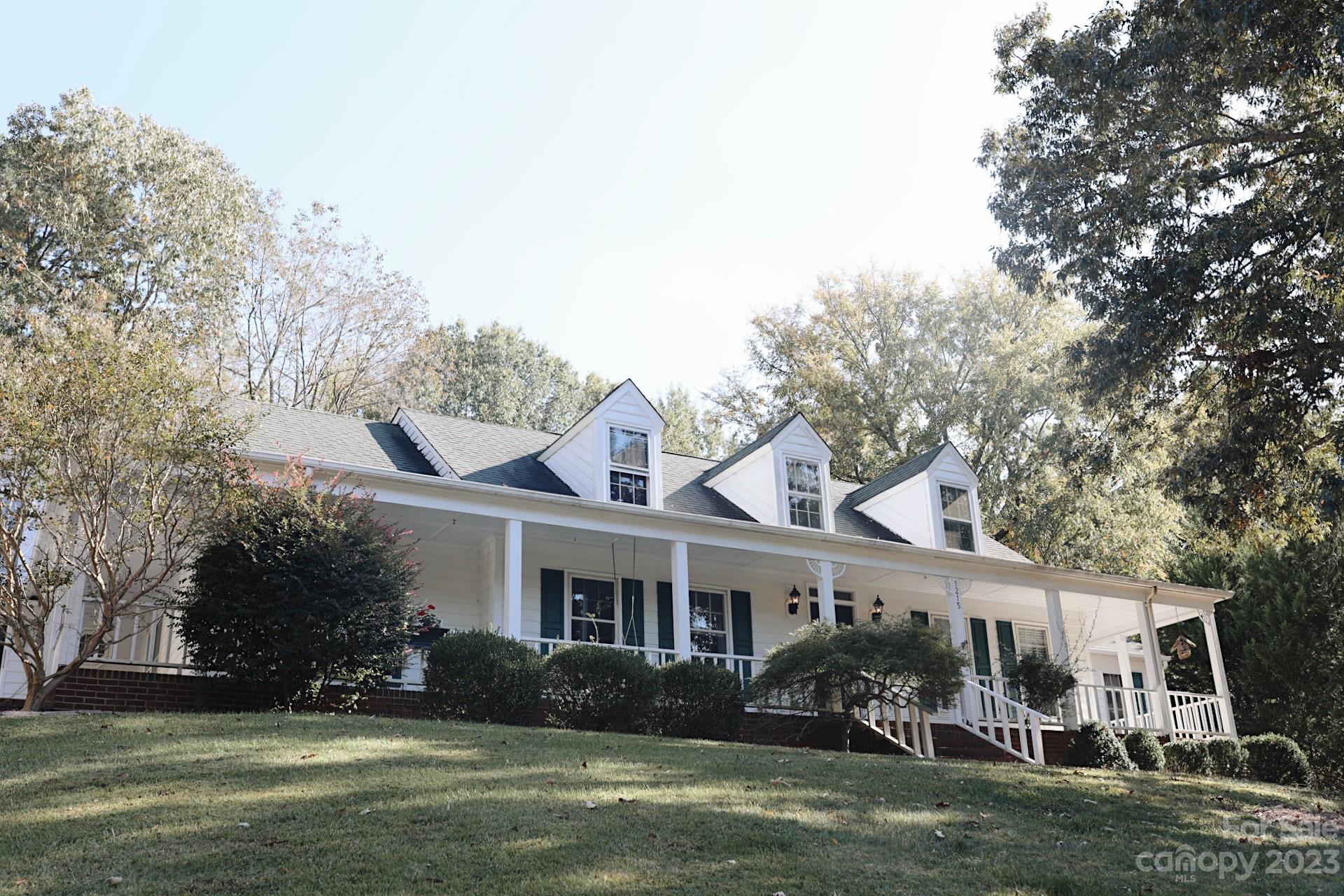 1215 Somersby Lane Matthews NC 28105