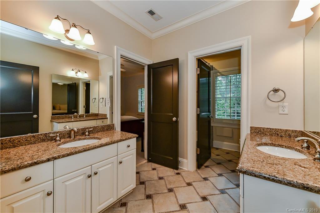 1636 Sterling Road Charlotte NC 28209