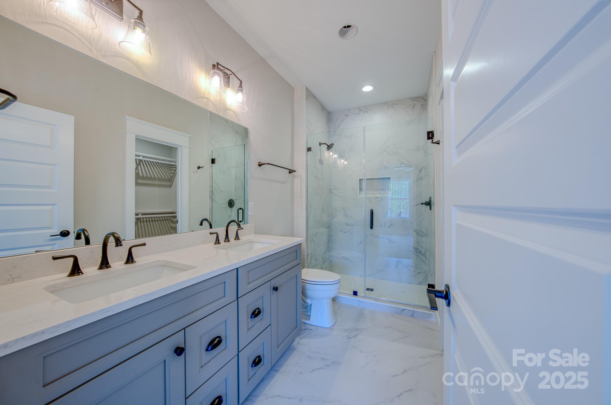 151 Collin Place Asheville NC 28804