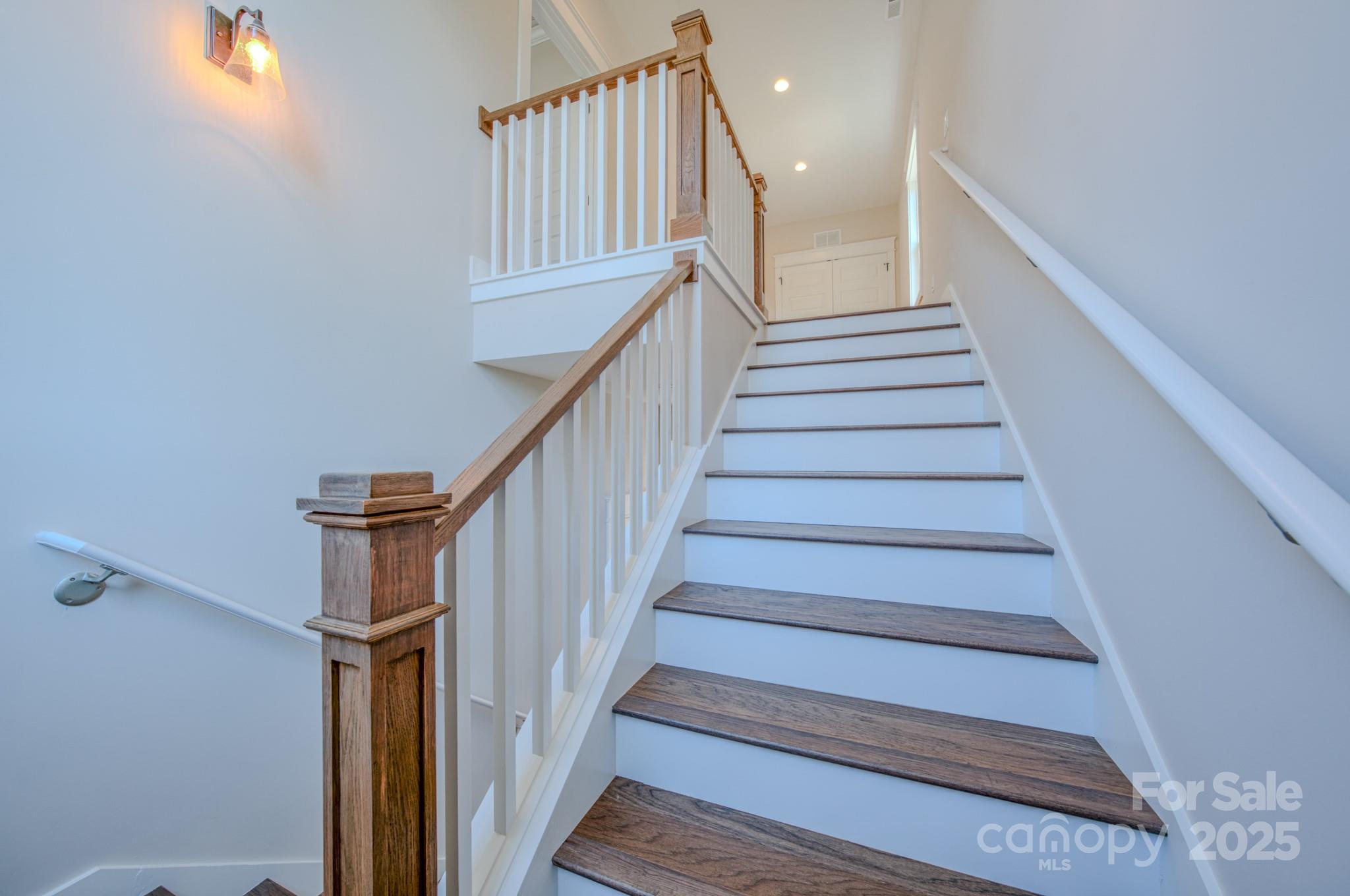 151 Collin Place Asheville NC 28804