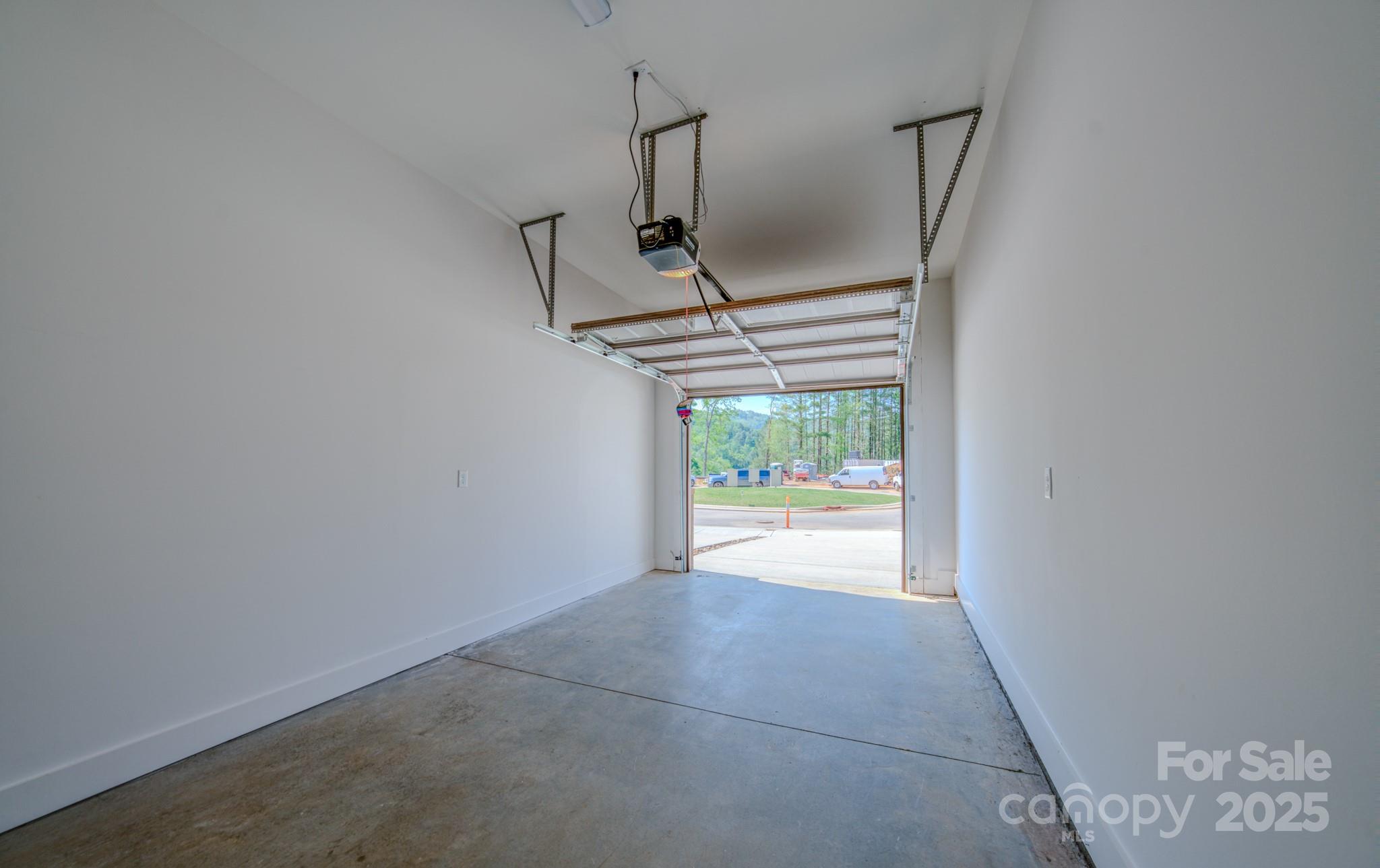 151 Collin Place Asheville NC 28804