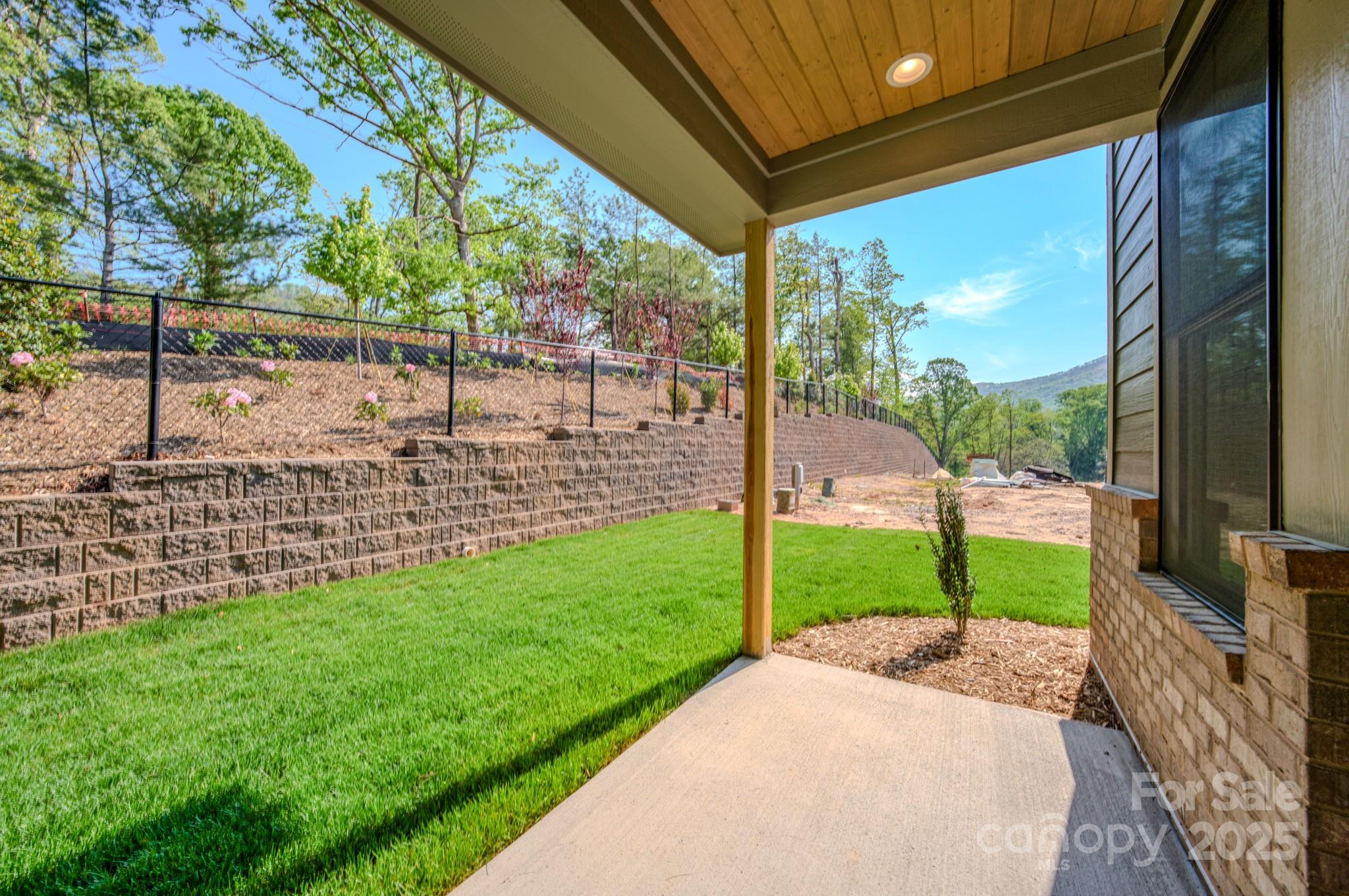 151 Collin Place Asheville NC 28804