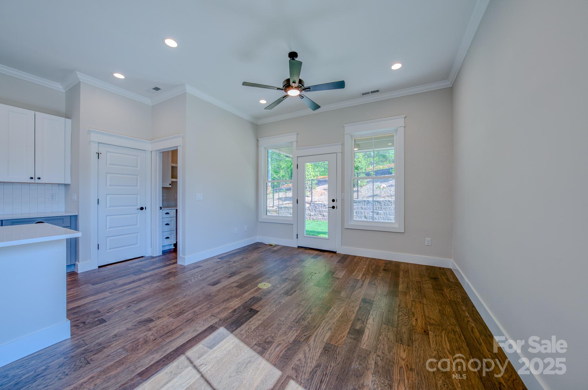 151 Collin Place Asheville NC 28804