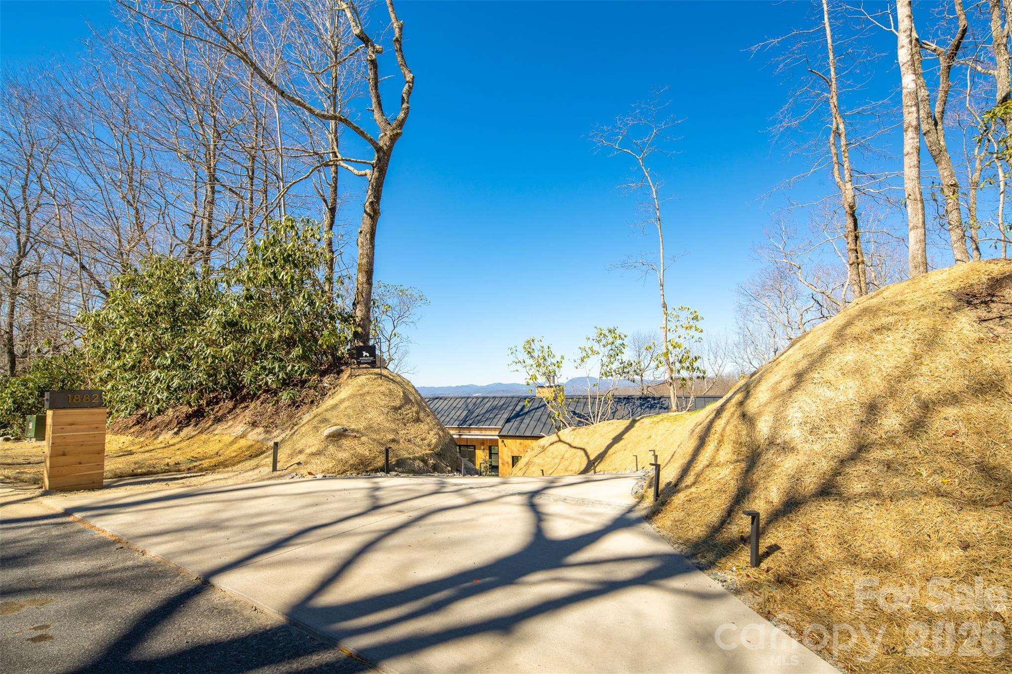 1882 Connestee Trail Brevard NC 28712